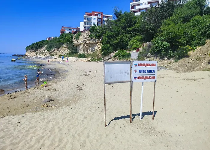 Golden Lady Sveti Vlas